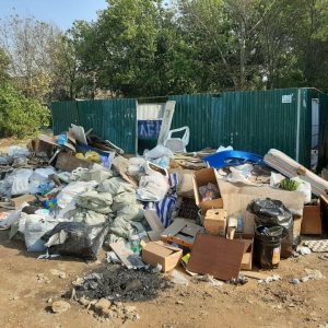 Как вывезти строительный мусор из частного дома?