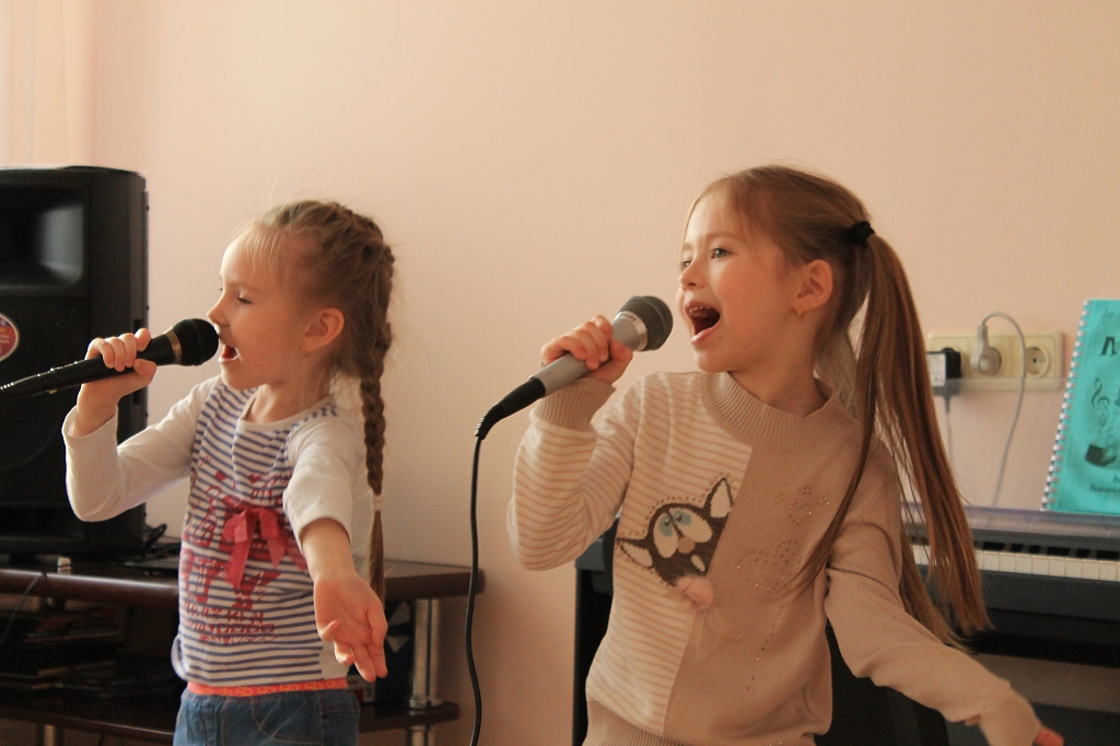 Уроки вокала онлайн для детей и взрослых