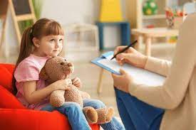 Когда необходимо обращаться к детскому психиатру?