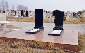 Критерии выбора памятника на могилу