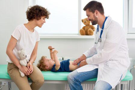 В каких случаях рекомендуется обратиться к детскому хирургу?