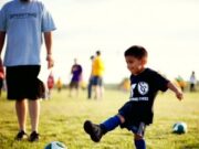 Чем полезен футбол для детей?