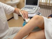 Какие заболевания лечит флеболог?