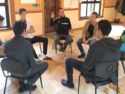 Для чего наркозависимым необходимо проходить реабилитацию?