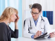 С какими болезнями поможет справиться невролог?