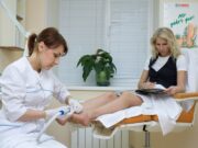 Чем занимается врач подолог?