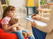 Когда необходимо обращаться к детскому психиатру?