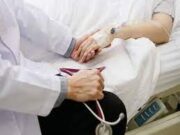 Когда стоит обратиться к наркологу?