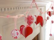 Как украсить квартиру на 14 февраля ?