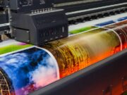 Широкоформатная печать: применение и особенности