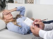 Пять причин вызвать врача на дом