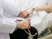 Когда необходима срочная наркологическая помощь?