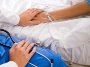 Почему лучше лечиться в наркологической клинике?