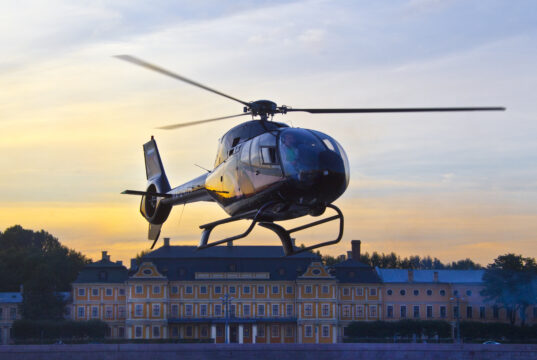 Почему стоит попробовать полёт на вертолёте в Санкт-Петербурге?