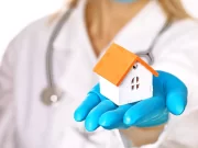 Вызов нарколога на дом: гарантия эффективности терапевтических мероприятий