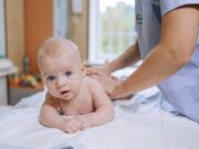 Остеопатия для новорожденных: основные методы и преимущества