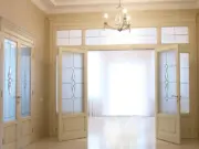 Нестандартные двери: Ваш путь к уникальному интерьеру