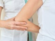 Реабилитация после травмы локтевого сустава: восстановление движений и жизни